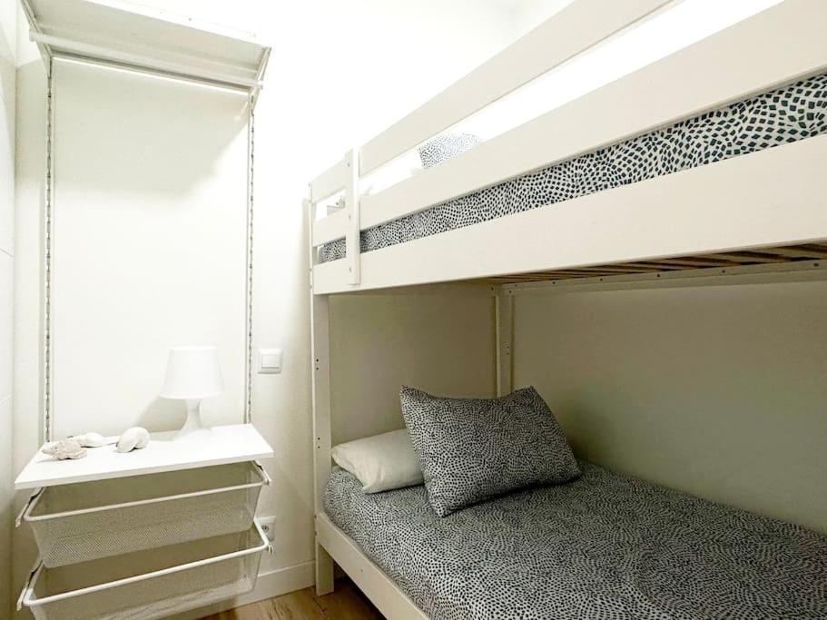Apartamento De Diseno En Laredo Centro Exteriör bild